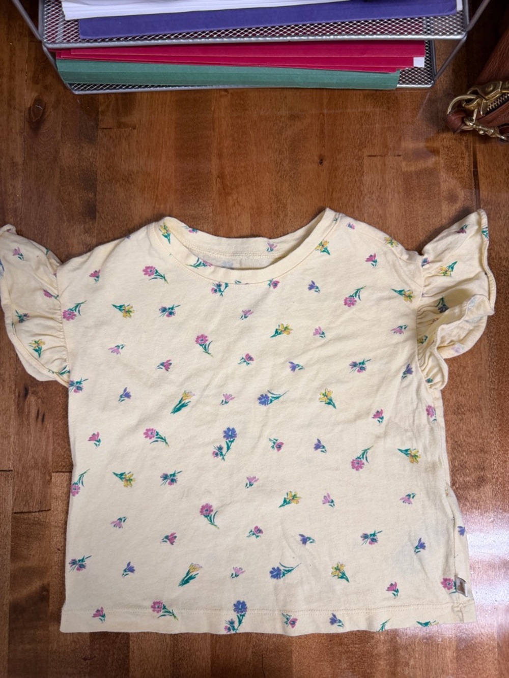 GAP Cream Tee with Pink, Blue & Yellow Floral Print